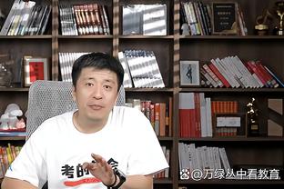 火力全开！特雷-杨29中15砍全场最高38分11助加5板 下半场29分